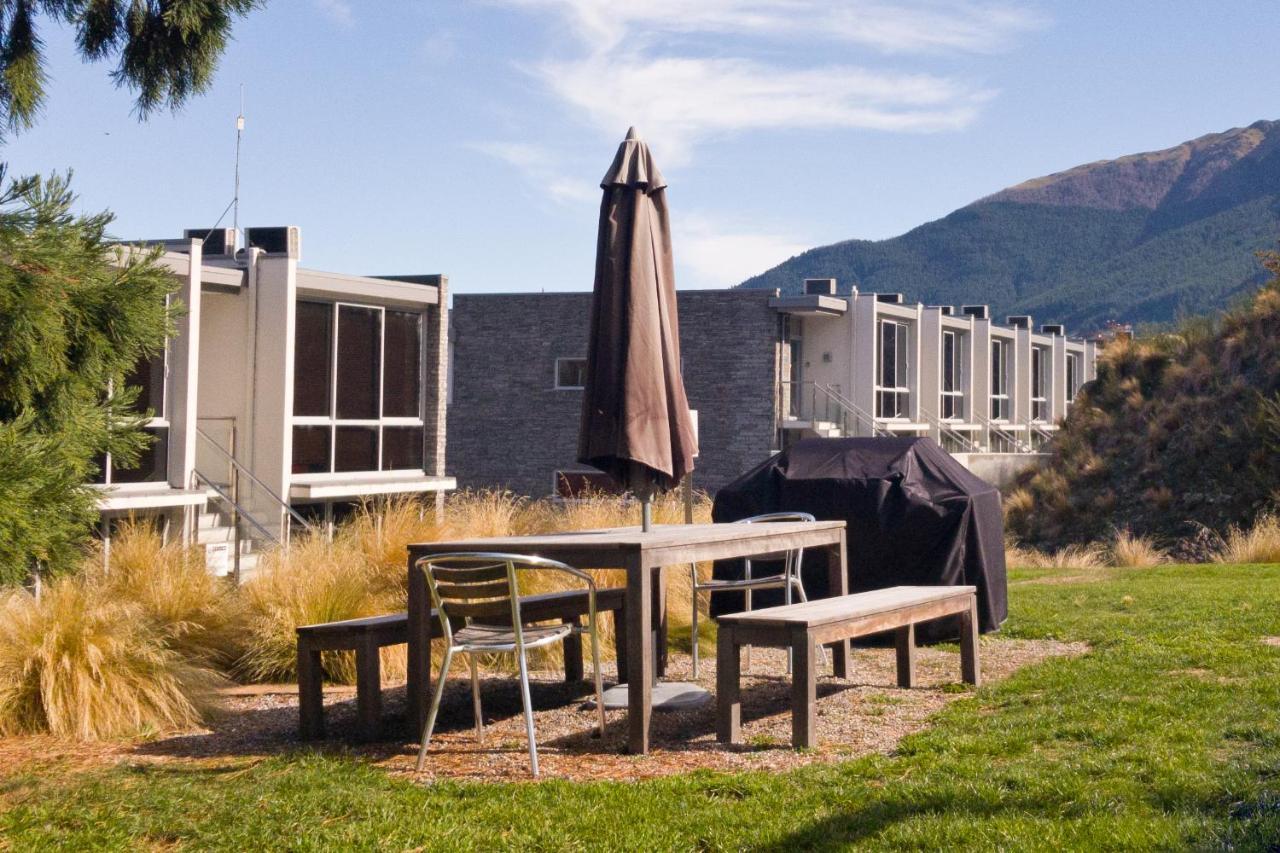 Hello Qt Pounamu Queenstown Exterior photo